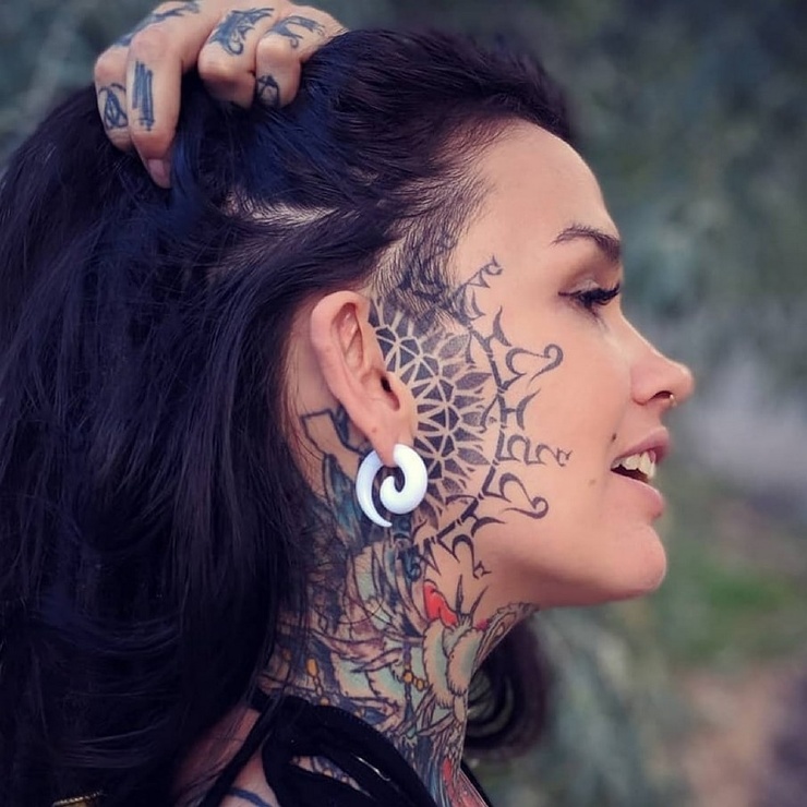 Two face tattoo girl - 🧡 Женские татуировки на лице (55 фото) .