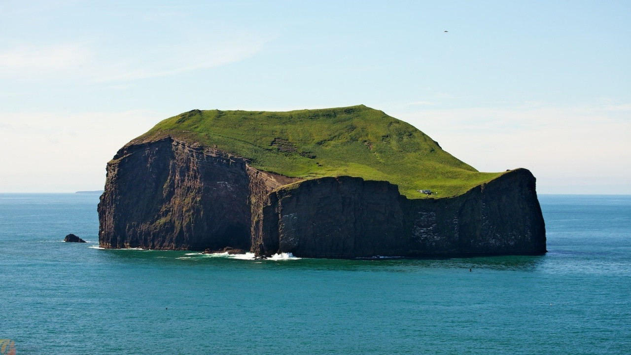 Остров Вестманнаэйяр Исландия