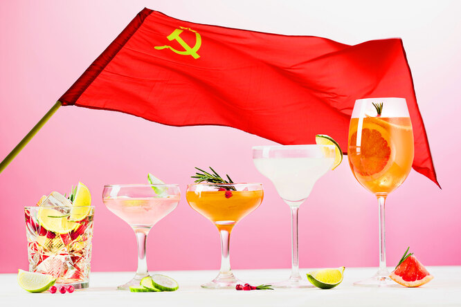 «Они действительно были легендарными»: россияне вспомнили любимые коктейли времен СССР