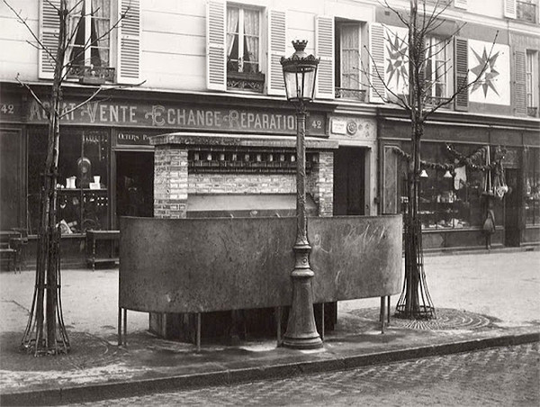 Как выглядели уличные туалеты в XIX веке на примере Парижа (много фото)