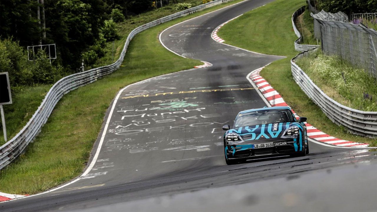 Битьё машин на гоночной трассе Nurburgring (видео) | Екабу.ру -  развлекательный портал