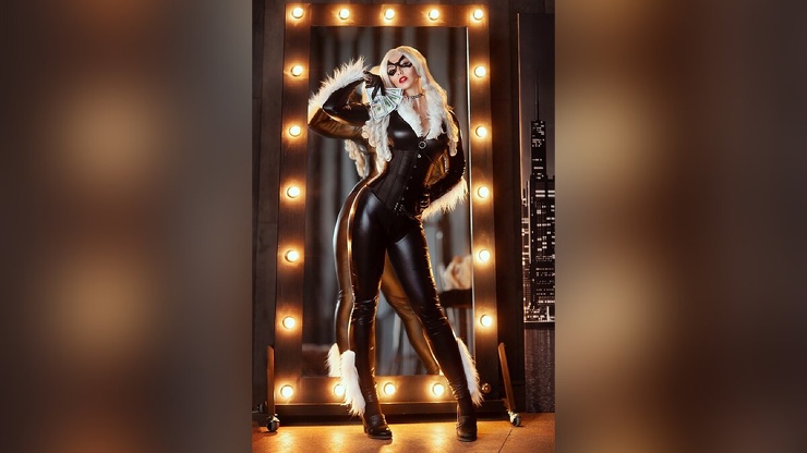 Невероятный косплей на Чёрную кошку от самых красивых девушек из России и не только