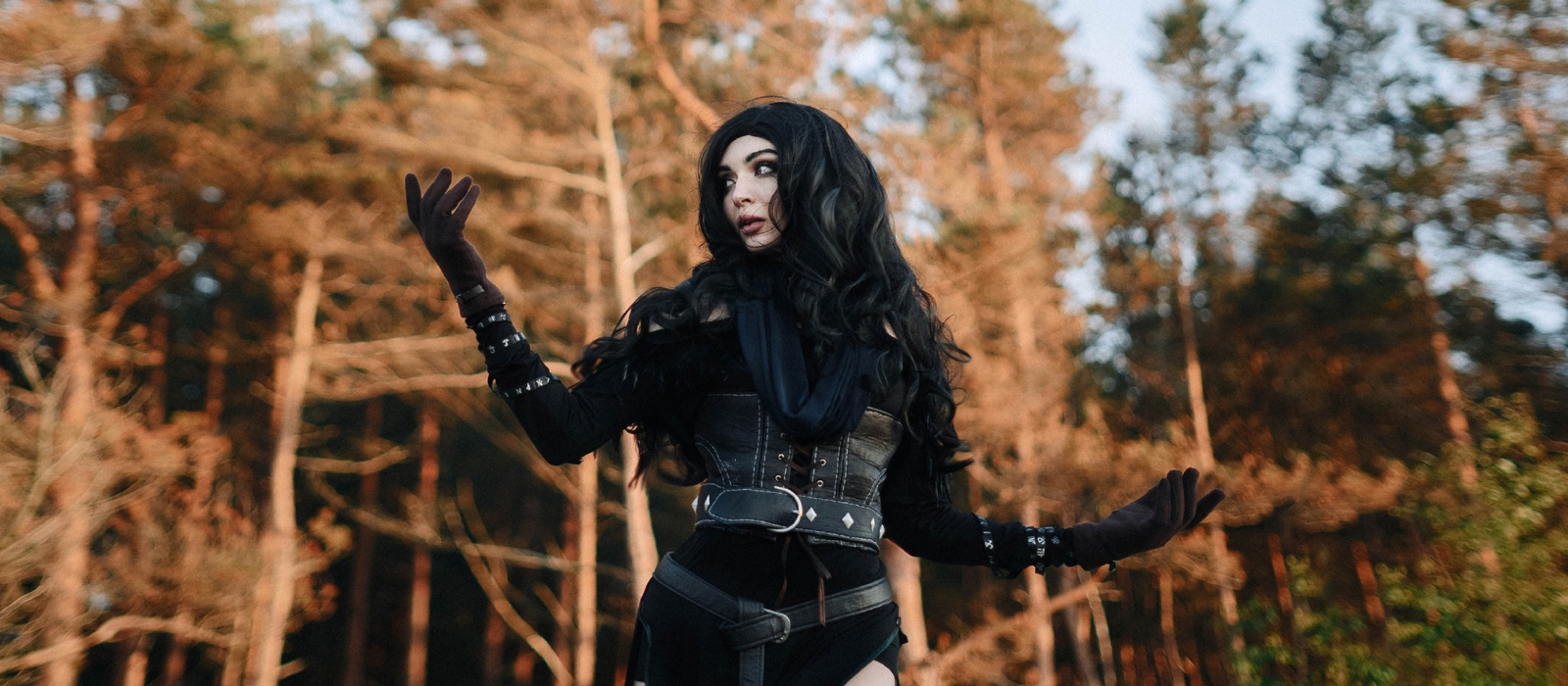 Аня форджер косплей. Mariana Yennefer. Лучший косплей на Макиму. Йор Форджер косплей.