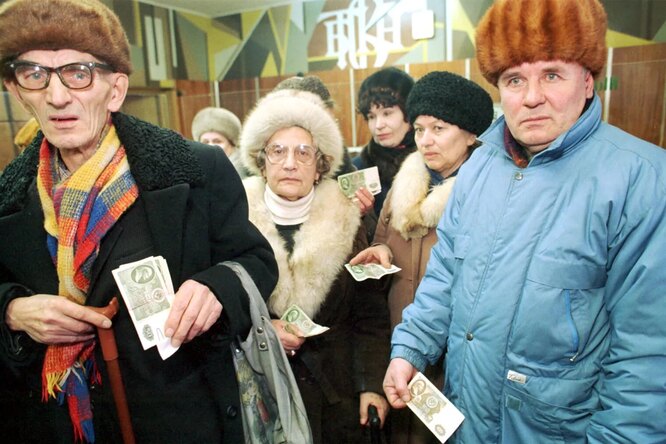 Павловская реформа: как в январе 1991 года в СССР отменили банкноты номиналом 50 и 100 рублей
