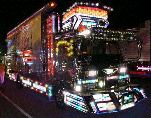 Кока-Кола? Декотора! Вот всё, что вы хотели знать о безумном японском тюнинге грузовиков
