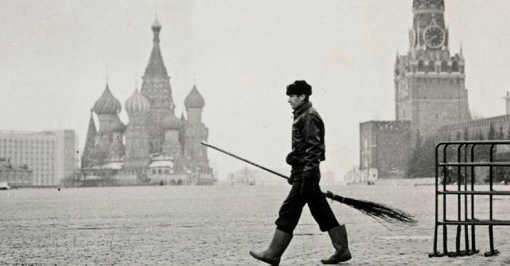 16 фотографий времён СССР, проданных за большие деньги